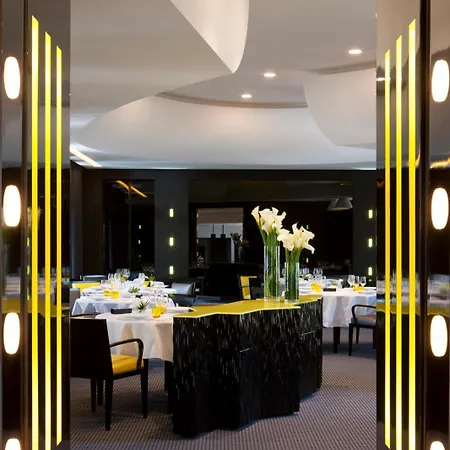 Hotel La Pyramide - Maison Henriroux