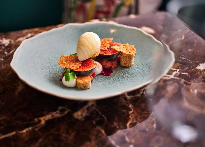 Hotel La Pyramide - Maison Henriroux Vienne (Isere)