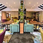 La Pyramide - Maison Henriroux Hotel 4*