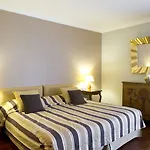Hotel La Pyramide - Maison Henriroux
