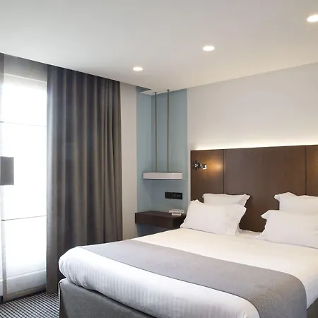 La Pyramide - Maison Henriroux 4* Vienne (Isere)