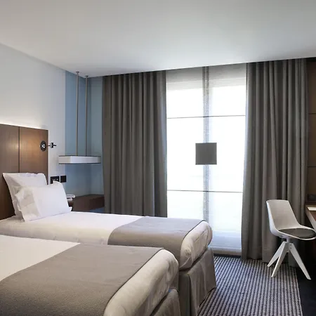 La Pyramide - Maison Henriroux 4* Vienne (Isere)