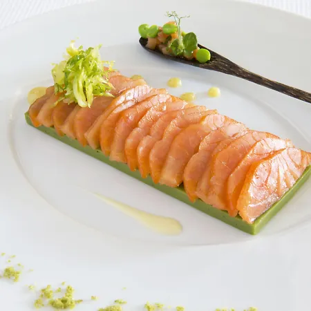 La Pyramide - Maison Henriroux 4* Vienne (Isere)