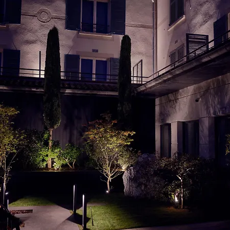 La Pyramide - Maison Henriroux 4* Vienne (Isere)