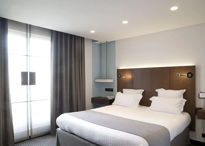 La Pyramide - Maison Henriroux 4* Vienne (Isere)