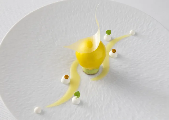 La Pyramide - Maison Henriroux Отель 4*
