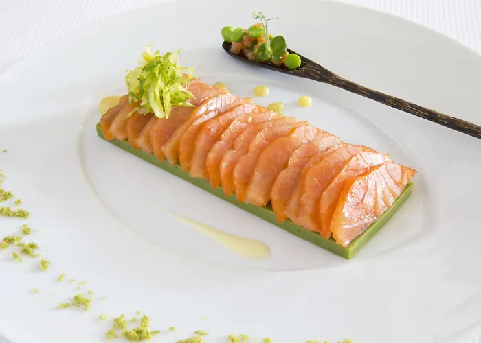 La Pyramide - Maison Henriroux 4* Vienne (Isere)